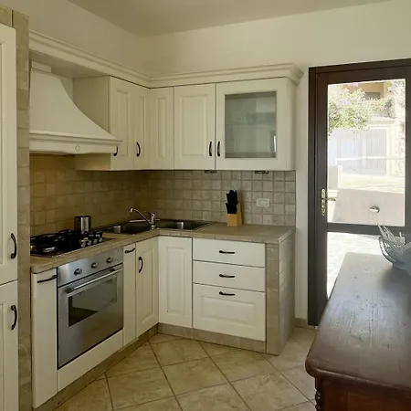 Holiday home Chia, Scorci Di Mare