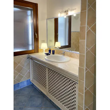 Chia, Scorci Di Mare Holiday home *