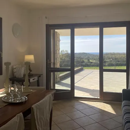 Tatil Evi Chia, Scorci Di Mare Chia